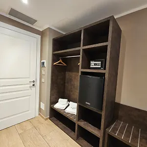Teseo & Relax Guest house Genoa